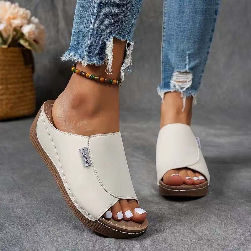 š„HyvƤ myyntiš„Casual Wedge Slide Sandaalit naisille