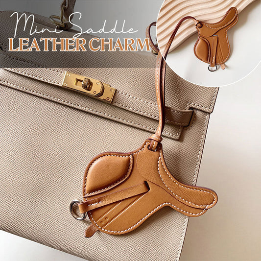 🌟 Mini Saddle Leather Charm – Bag Pendant & Car Mirror Accessory