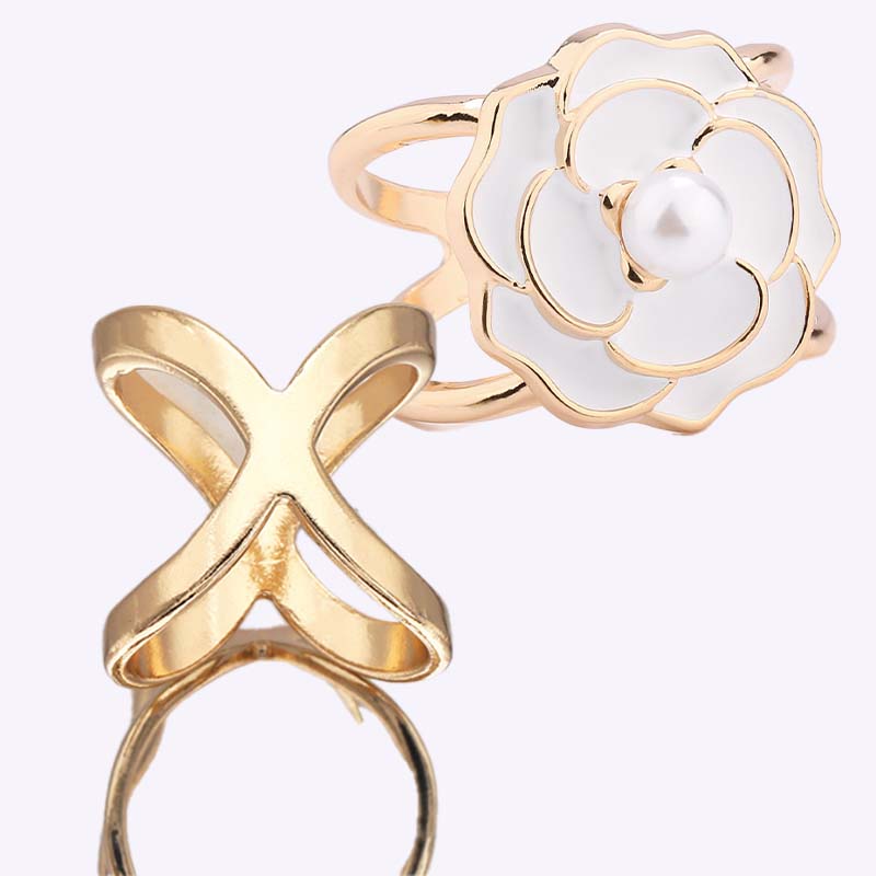 💕Osta 1 saat 1 ilmaiseksi🧣Yksinkertainen kolmiulotteinen huivi Cli