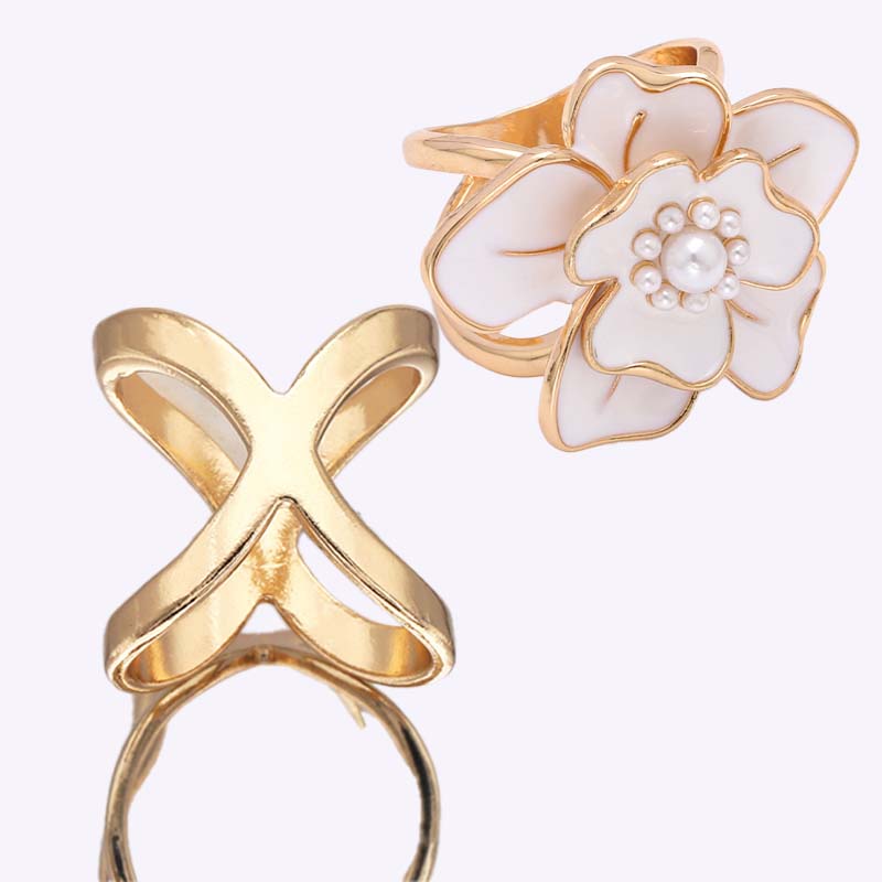 💕Osta 1 saat 1 ilmaiseksi🧣Yksinkertainen kolmiulotteinen huivi Cli