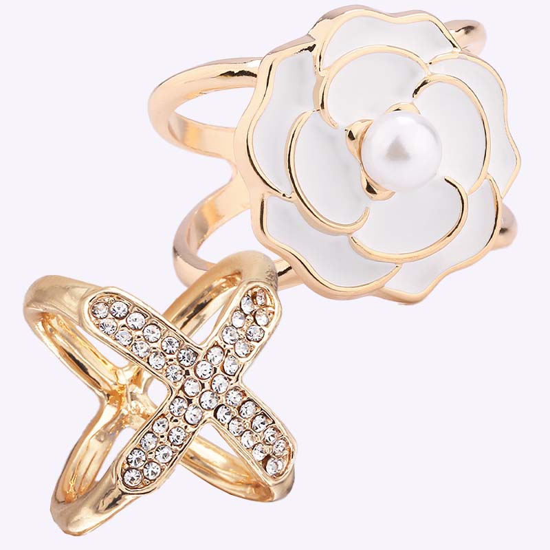 💕Osta 1 saat 1 ilmaiseksi🧣Yksinkertainen kolmiulotteinen huivi Cli