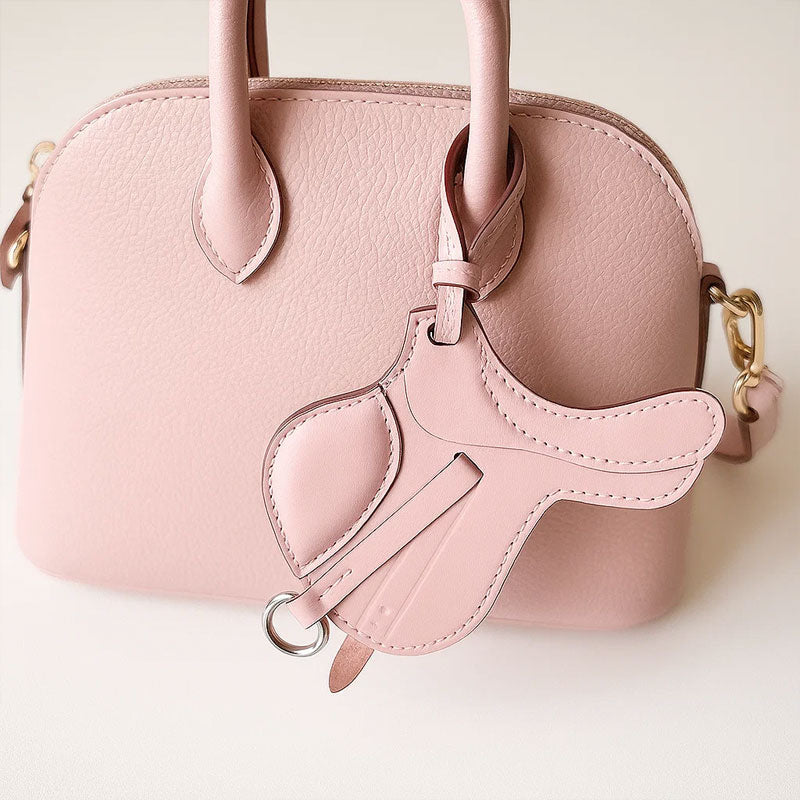🌟 Mini Saddle Leather Charm – Bag Pendant & Car Mirror Accessory