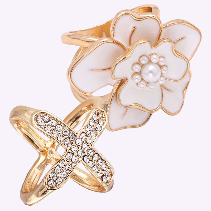 💕Osta 1 saat 1 ilmaiseksi🧣Yksinkertainen kolmiulotteinen huivi Cli