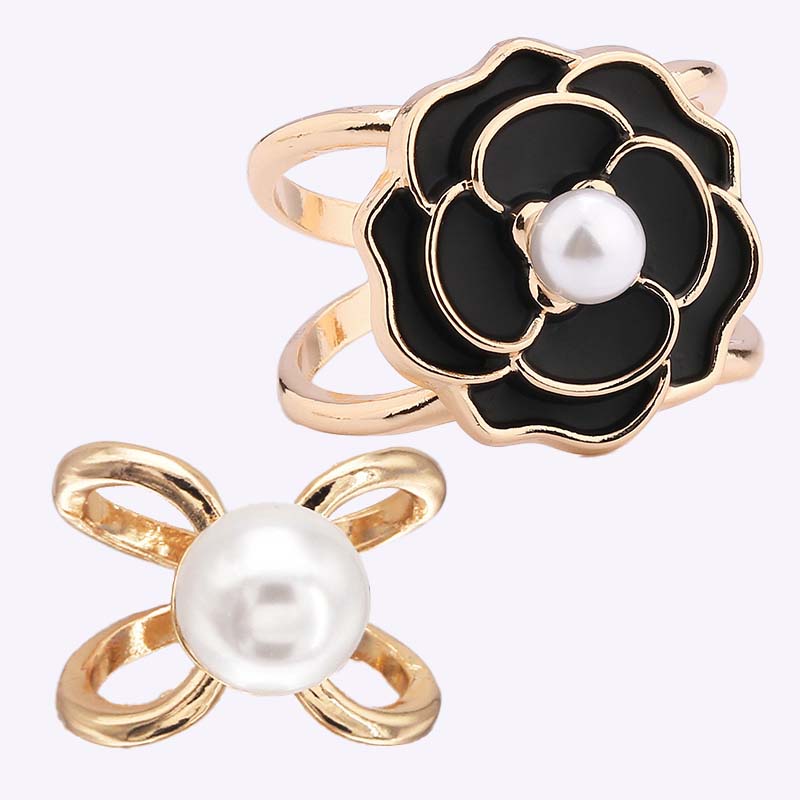 💕Osta 1 saat 1 ilmaiseksi🧣Yksinkertainen kolmiulotteinen huivi Cli