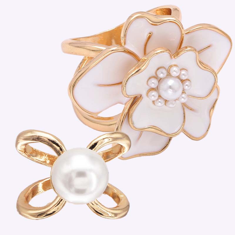 💕Osta 1 saat 1 ilmaiseksi🧣Yksinkertainen kolmiulotteinen huivi Cli