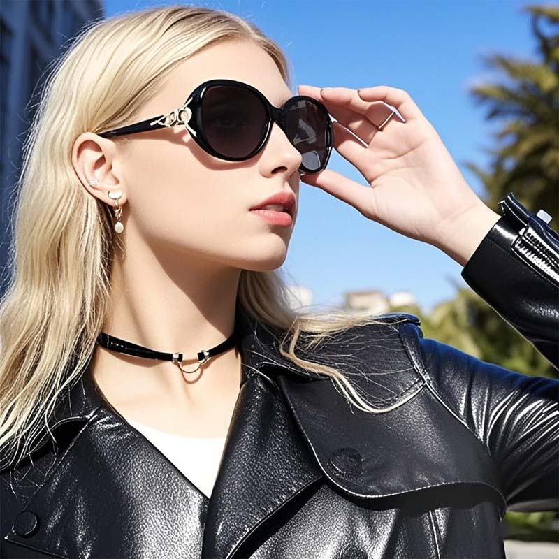 💕2025 Räjähdys💕Naisten ylisuuret muotiaurinkolasit