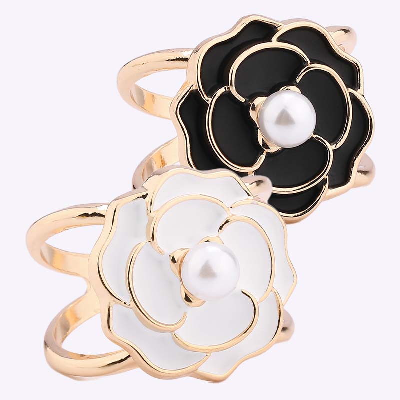 💕Osta 1 saat 1 ilmaiseksi🧣Yksinkertainen kolmiulotteinen huivi Cli