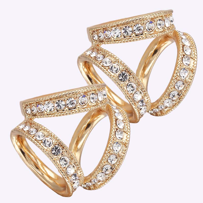 💕Osta 1 saat 1 ilmaiseksi🧣Yksinkertainen kolmiulotteinen huivi Cli