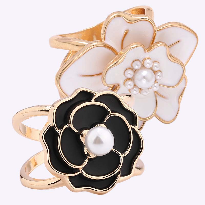 💕Osta 1 saat 1 ilmaiseksi🧣Yksinkertainen kolmiulotteinen huivi Cli