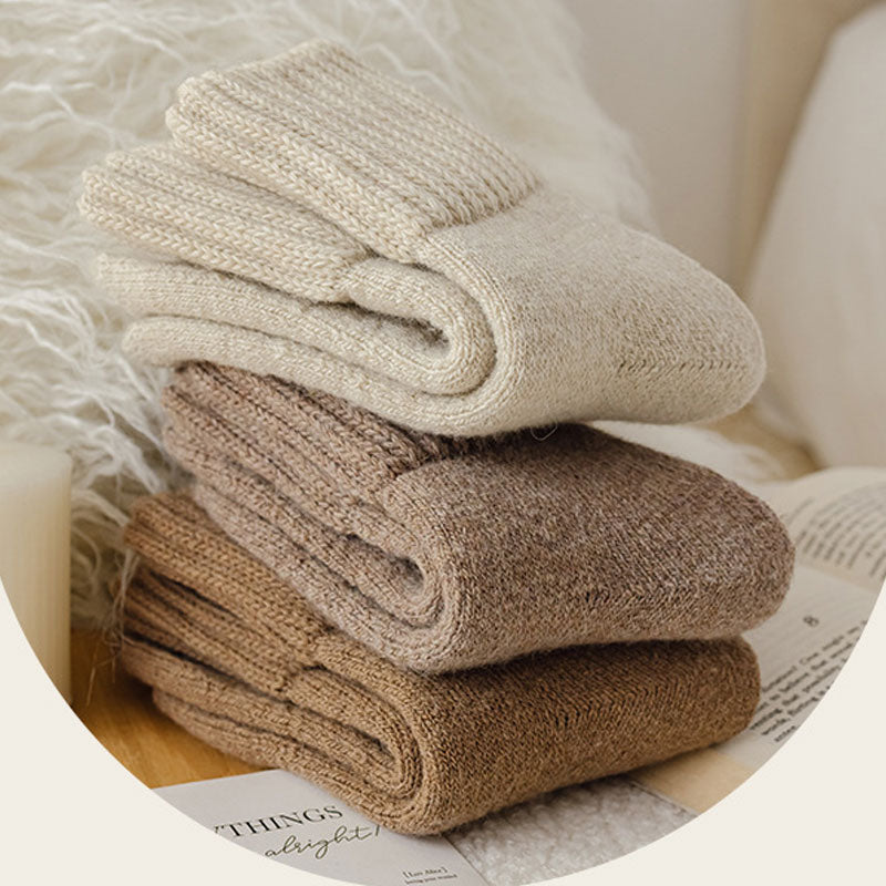 🧦 Lämpimät Villa Sukat Keskikorkeudessa