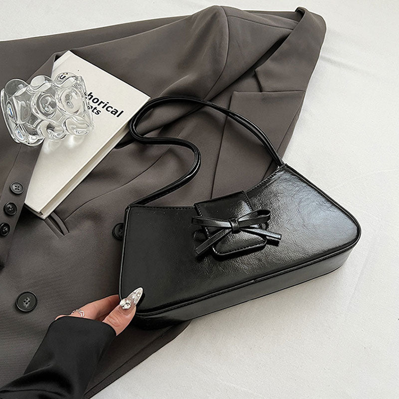 Commuter Bow kainalolaukku