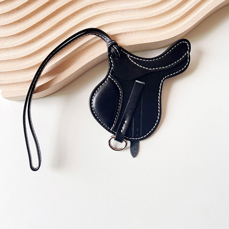 🌟 Mini Saddle Leather Charm – Bag Pendant & Car Mirror Accessory